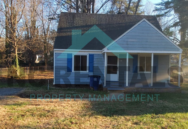 1012 NANCY LN
