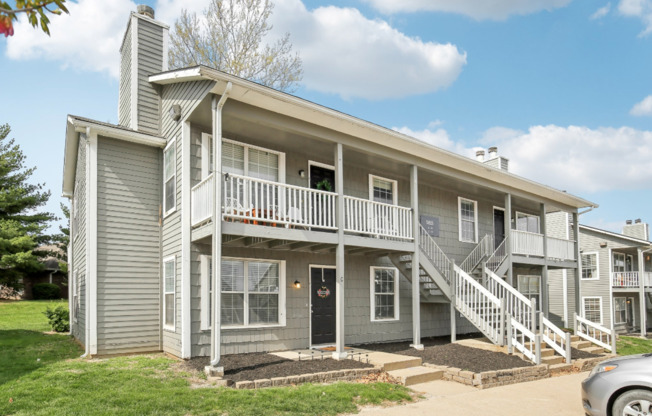 Hidden Hills Apartments