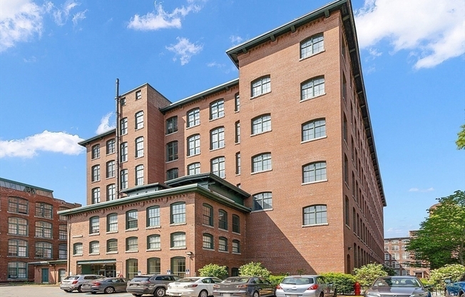 2 beds, 1.5 baths, 1,434 sqft, $2,500, Unit 117