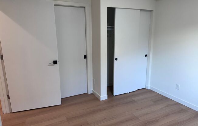 2 beds, 2 baths, $2,121, Unit 201-MFTE