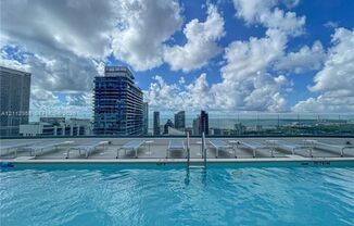 1 bed, 1.5 baths, $3,750, Unit # 1810