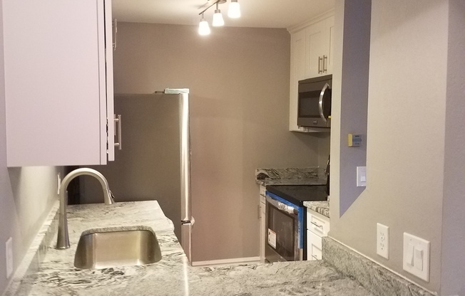 1 bed, 1 bath, $2,675