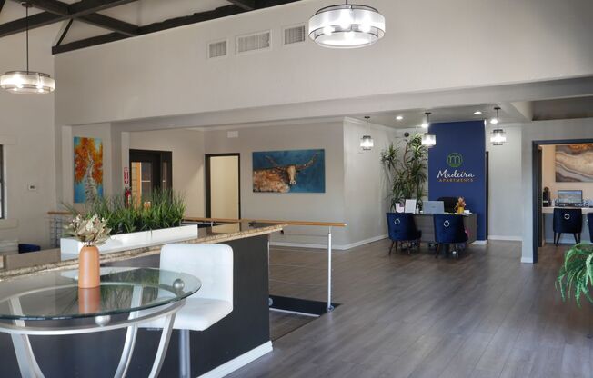 1 bed, 1 bath, 524 sqft, $929