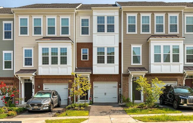 This 3bd 3.5bth 1-car garage townhome has been lovingly maintained and offers incredible upgrades.