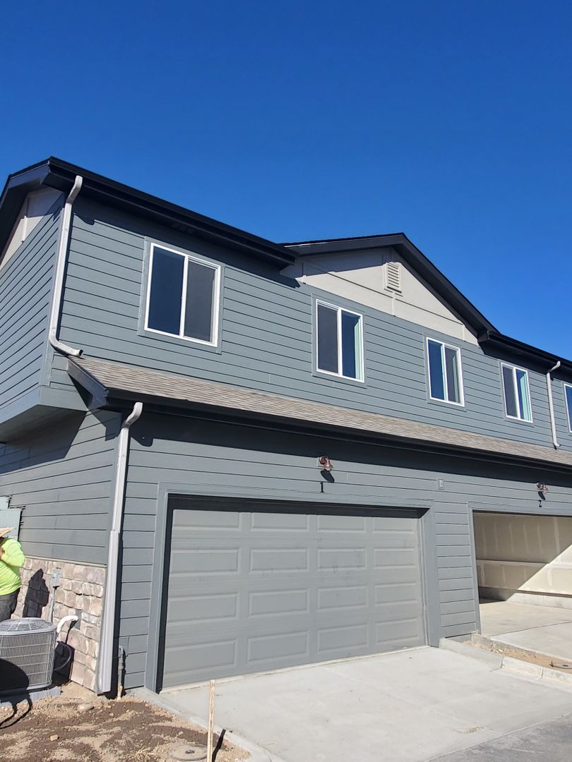 Updated and Bright 3 Bedroom Townhouse in Greeley!