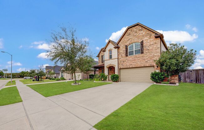 Charming 4-Bedroom Home in Top-Rated Lamar School District with Modern Amenities