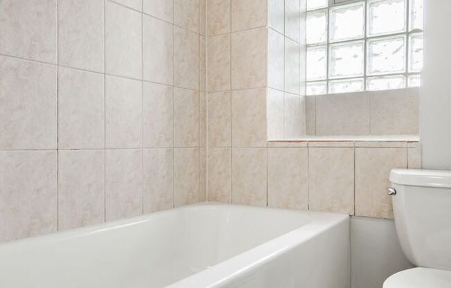 Studio, 1 bath, 282 sqft, $1,375, Unit 311