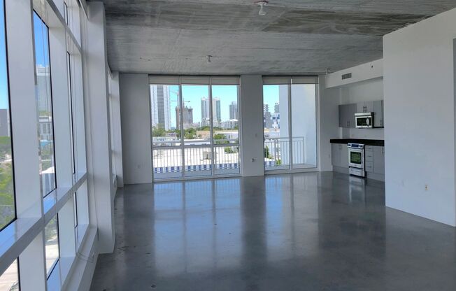 Studio, 1.5 baths, 1,136 sqft, $3,750, Unit Unit 408