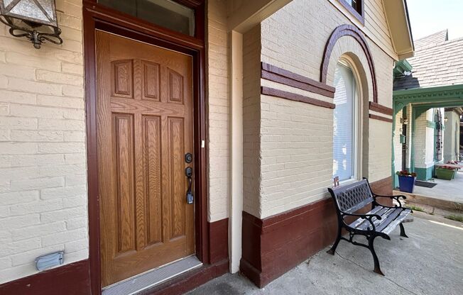 $0 DEPOSIT OPTION. CHARMING 3BED/2BATH VICTORIAN-STYLE HOUSE IN NORTH DENVER'S RINO DISTRICT!