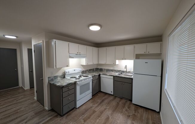 1212 &amp; 1214 E. Boyd Ave.