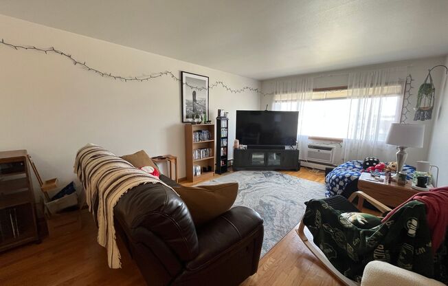 1 bed, 1 bath, $1,015, Unit 23