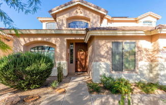 2320 W FRST PLEASANT PL