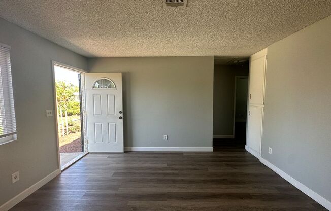 420 - 424 S Walnut Ave, Ripon