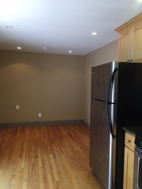 Studio, 1 bath, 194 sqft, $1,695