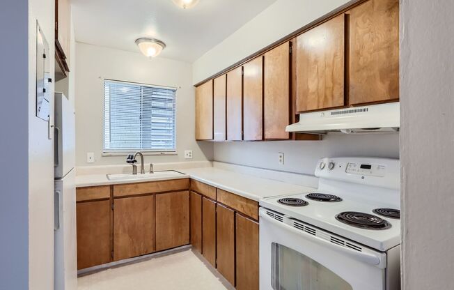 509 & 515 Sunset Rd | Cozy 1BR Apartments in Quiet Colorado Springs Setting!