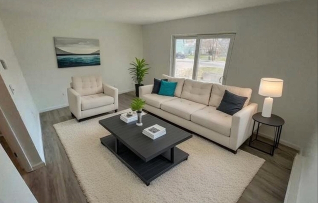 1 bed, 1 bath, 650 sqft, $2,125, Unit 34