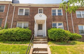 1231 Meigs Pl NE