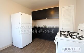 2 beds, 1 bath, 725 sqft, $1,900, Unit 4836  1/2