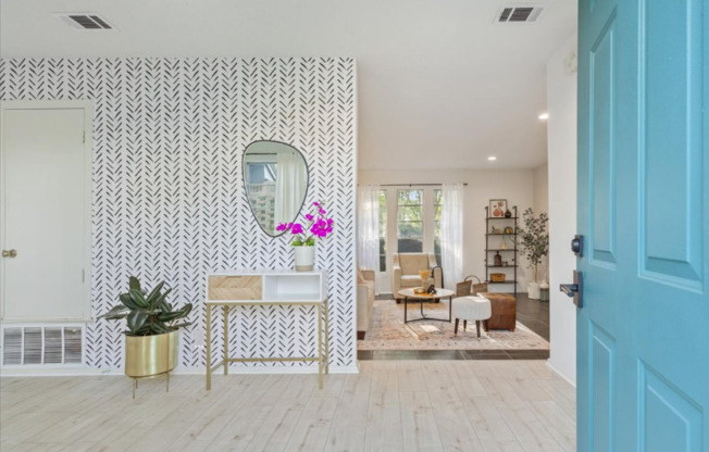 12205 MIDLAND WALK