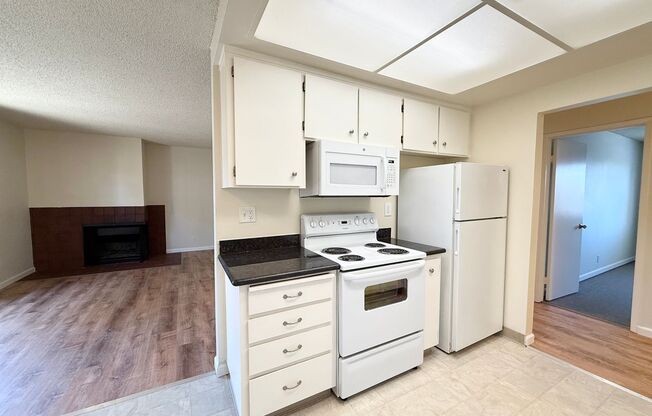 Shadow Creek Apartments