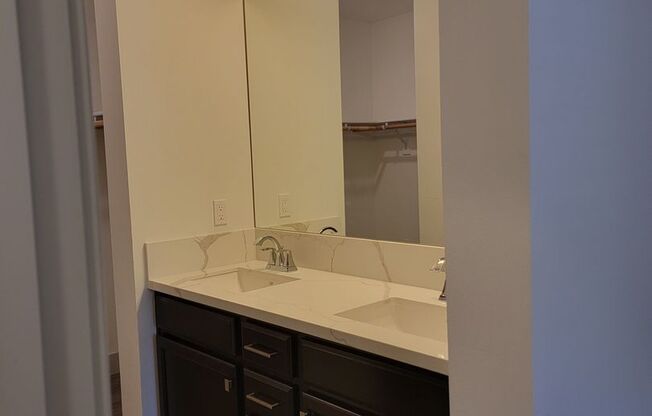 2 beds, 2.5 baths, 1,310 sqft, $2,450, Unit 114