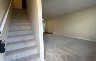 2 beds, 1 bath, 1,000 sqft, $1,775