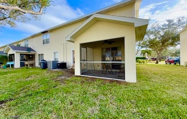 Spacious 3-Bedroom Townhouse with Den and Community Pool