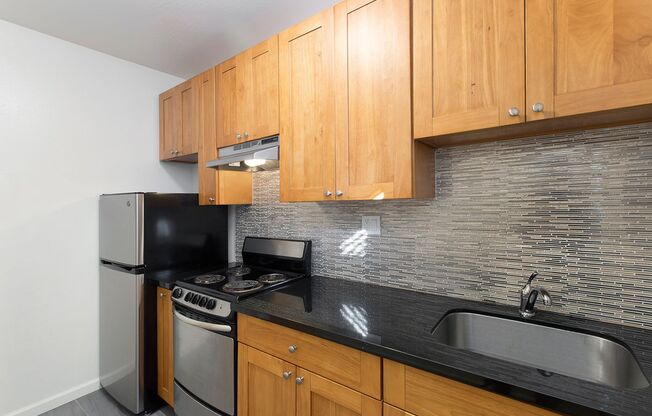 524 Guerrero Street (524r)