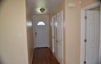 4 beds, 2 baths, $1,400