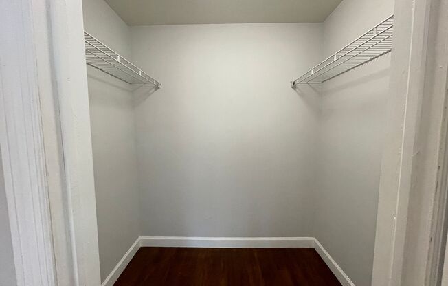 1 bed, 1 bath, $1,600, Unit #B-1