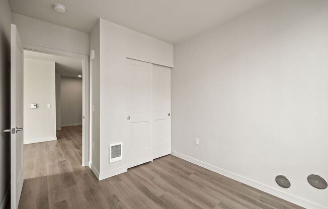 1 bed, 1 bath, 585 sqft, $1,715, Unit 515