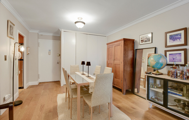 1 bed, 1 bath, 725 sqft, $4,500, Unit 10B