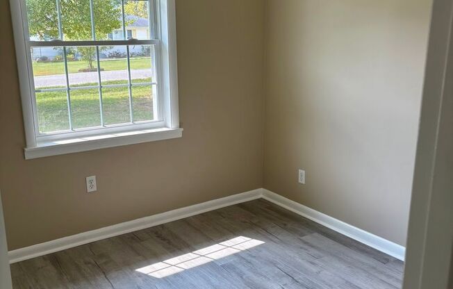 3 bed 1 bath house in Charlestown for rent