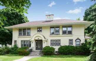 116 Lexington Pkwy N