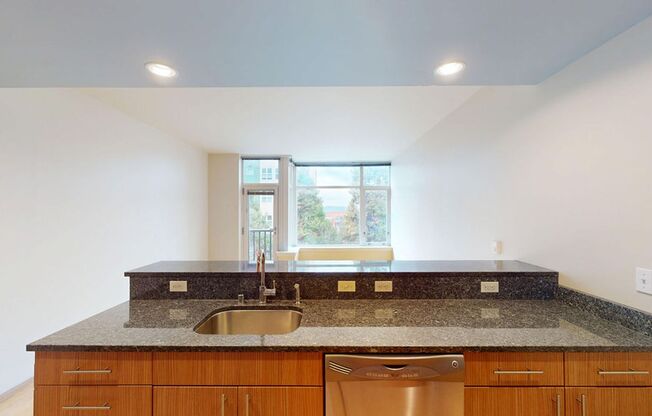 1 bed, 1 bath, 648 sqft, $2,150, Unit 516