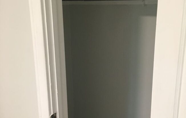 1 bed, 1 bath, 650 sqft, $1,450, Unit 2