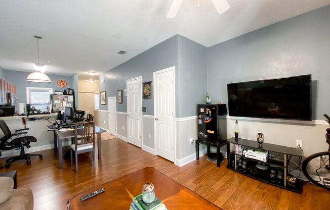 Woods Edge South #114