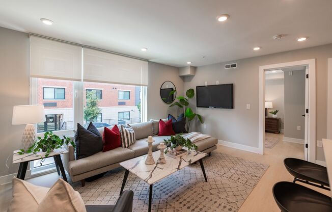 1 bed, 1 bath, 578 sqft, $1,625, Unit 203