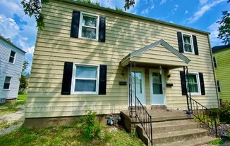 1228 S ROOSEVELT