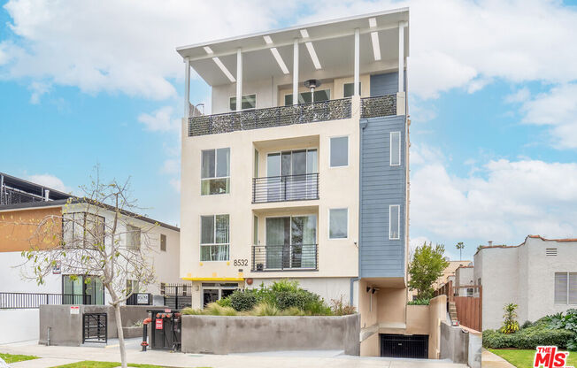 8532 Cashio St # 301