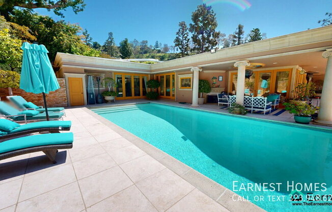 1831 LOMA VIS DR