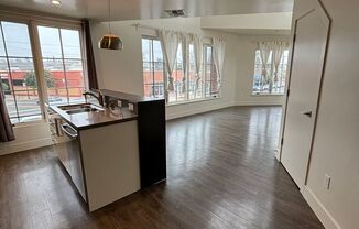 The Broadway Triangle - Residential