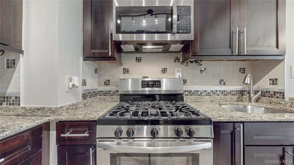 67 04 SELFRIDGE SAINT 2