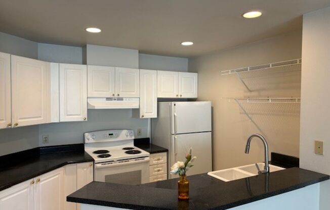 2 beds, 2 baths, 1,004 sqft, $2,495, Unit 102