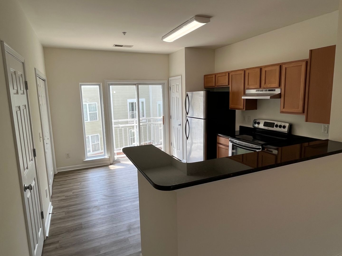 Great 2 Bed Condo in NODA with 1 Car Garage