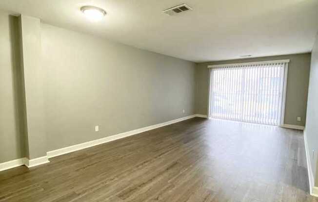 1 bed, 1 bath, 680 sqft, $985