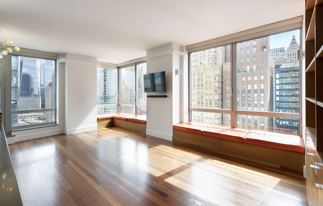 5 beds, 5.5 baths, 3,102 sqft, $19,995, Unit 21AB