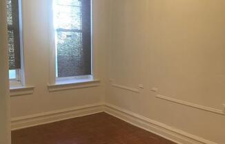 1 bed, 1 bath, $1,950, Unit 1R