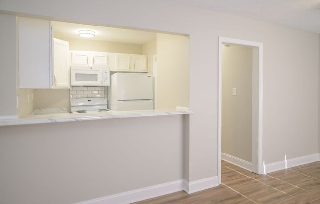 1 bed, 1 bath, 416 sqft, $995