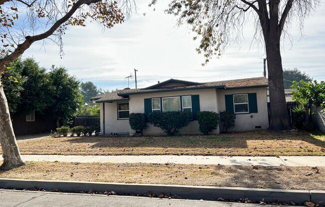 Remodeled 3 bedroom home in Glendora!